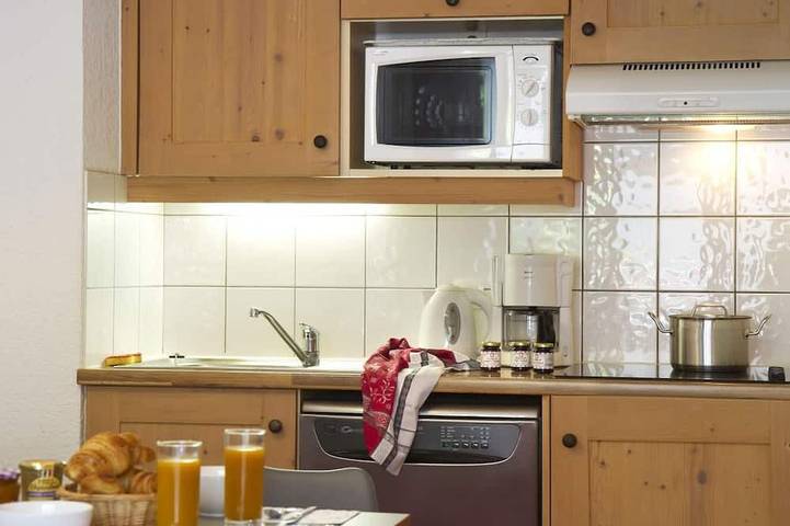 Appartement de vacances pour 4 personnes, avec sauna ainsi que balcon et piscine, animaux acceptés