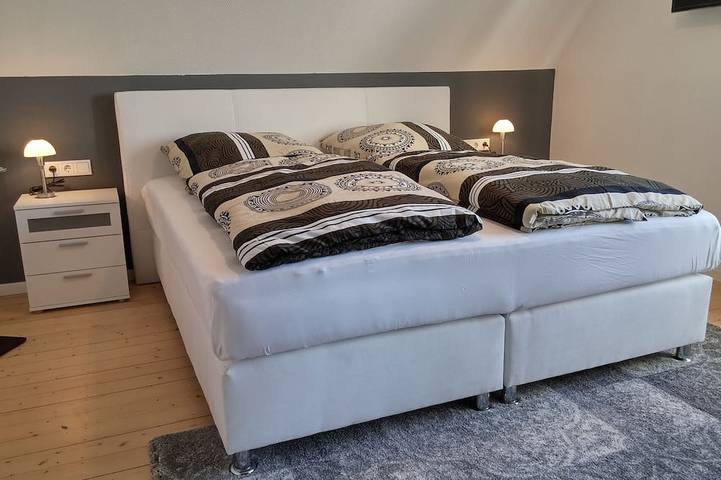 Ferienhaus für 6 Personen, mit Garten und Whirlpool sowie Balkon in Bad Driburg - 4