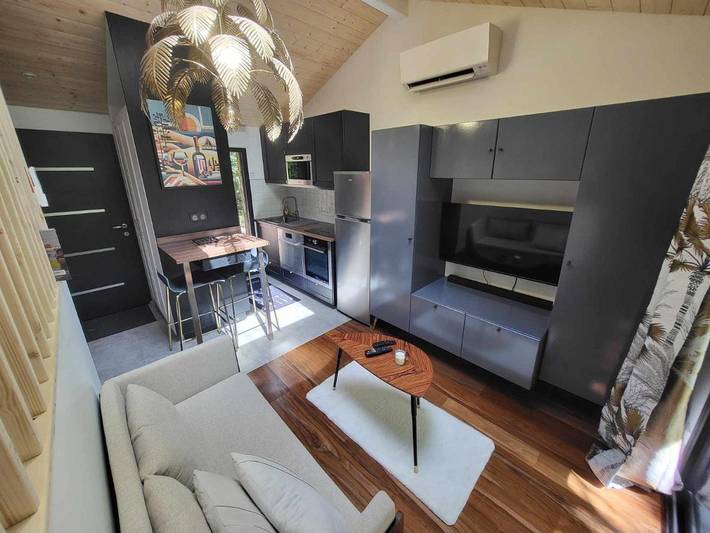 Location de vacances pour 2 personnes, avec vue et jardin à Gradignan - 2