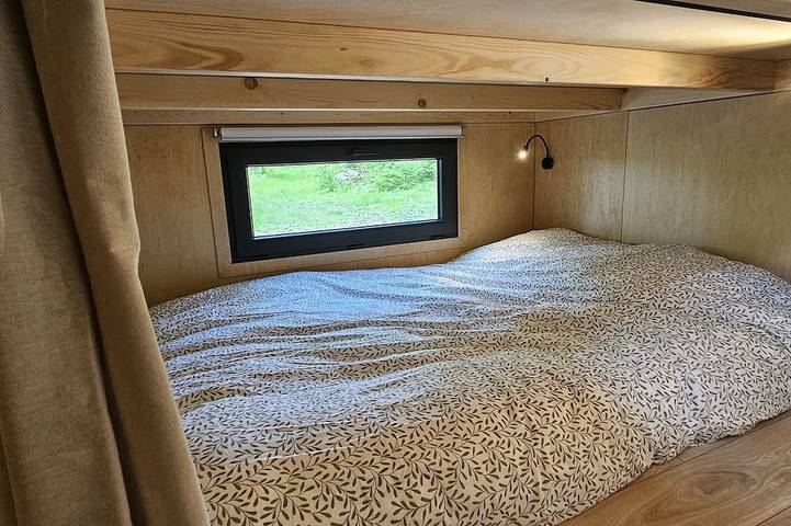 Tiny House La Clairière Au Cœur de la Forêt ! in Sonchamp, Parc naturel régional de la Haute Vallée de Chevreuse