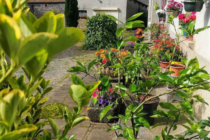 Location de vacances pour 6 personnes à Saint-Georges-de-Mons