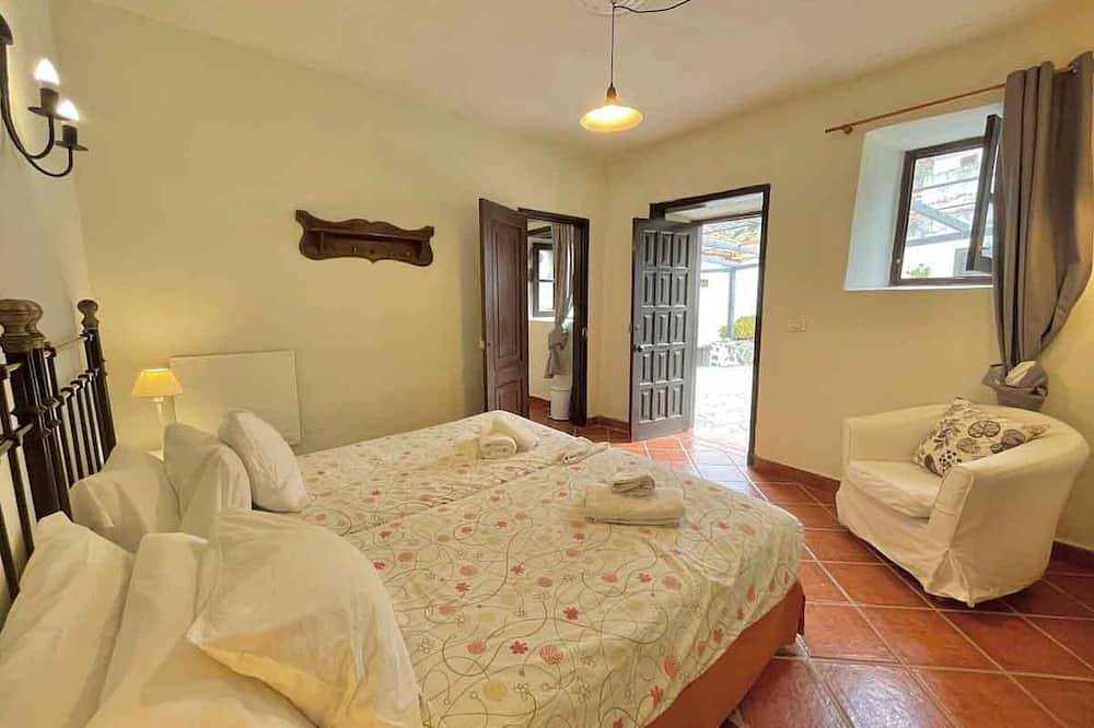 Appartement entier, Casa El Patio - 1br Apartment with shared patio and mountain views in Las Poyatas, Hermigua