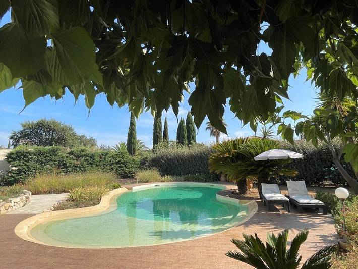 Chambre d’hôte pour 2 personnes, avec Terrasse ainsi que Jardin et Piscine