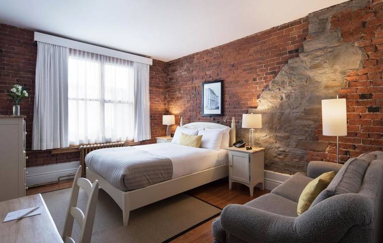 Hôtel pour 4 personnes, animaux acceptés