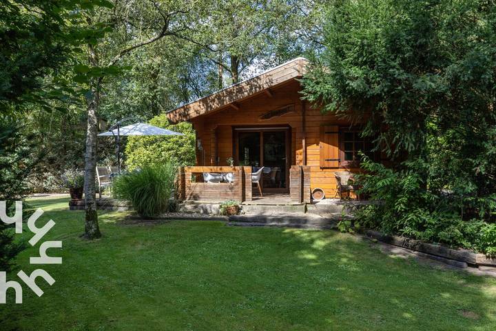 Glamping voor 4 personen, met terras en tuin in Drenthe