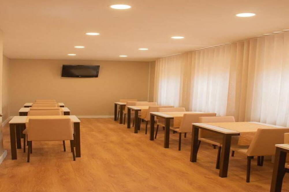 Gouveia Residence Al/21898 Residential in the heart of downtown Coimbra in Coimbra, Coimbra Distrikt