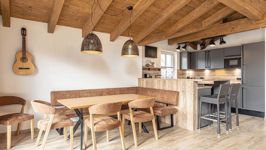 Ferienhaus für 9 Personen, mit Sauna und Garten in Uttendorf - 4