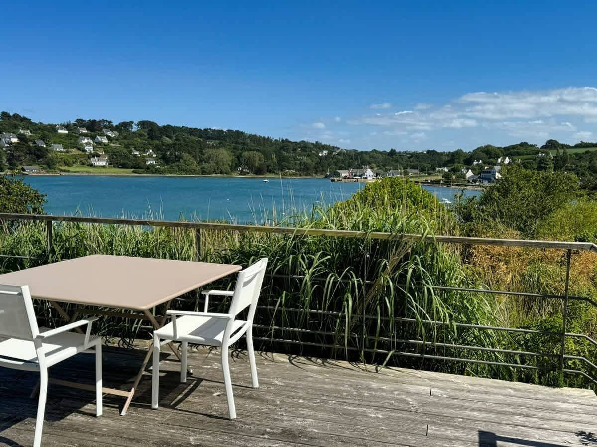 Ker Agak House panoramic sea view Diben port in Le Diben, Plougasnou