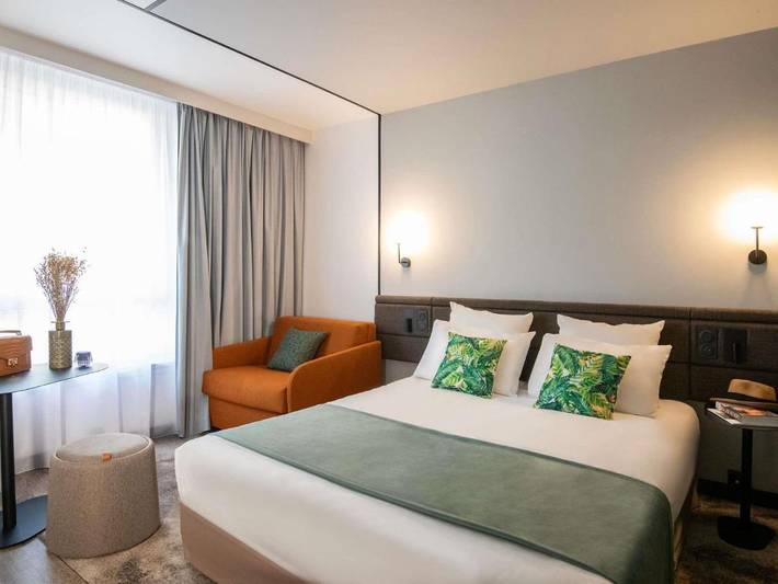 Hôtel pour 3 personnes, avec jardin et piscine dans Aeroport Nice - Cote D Azur - 3