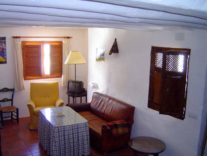 Casa rural para 6 personas, con balcón además de piscina y vistas en Rute - 4