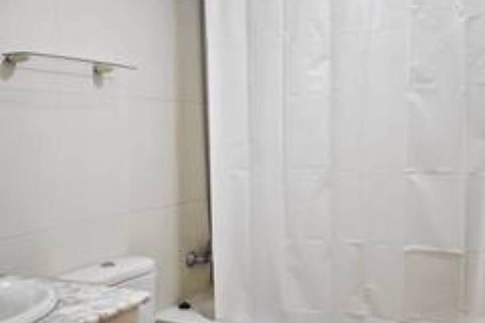 Entire apartment, Desconectaengalicia Atico Terraza Playa Panadeira in Sanxenxo, Rías Baixas