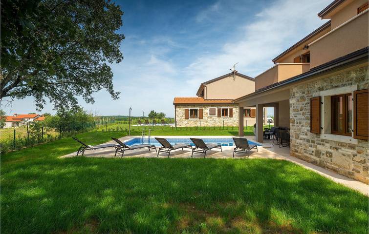 Ferienhaus für 8 Personen, mit Garten in Novaki Motovunski