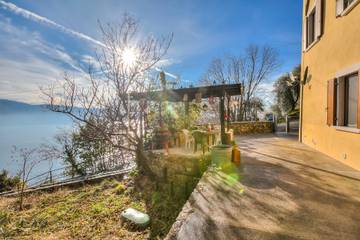 Beach House for 6 People in Gargnano, Northern Lake Regions, Photo 1