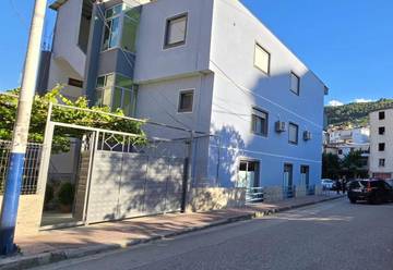 Maison d’hôte pour 2 personnes, avec vue dans Gjirokastër