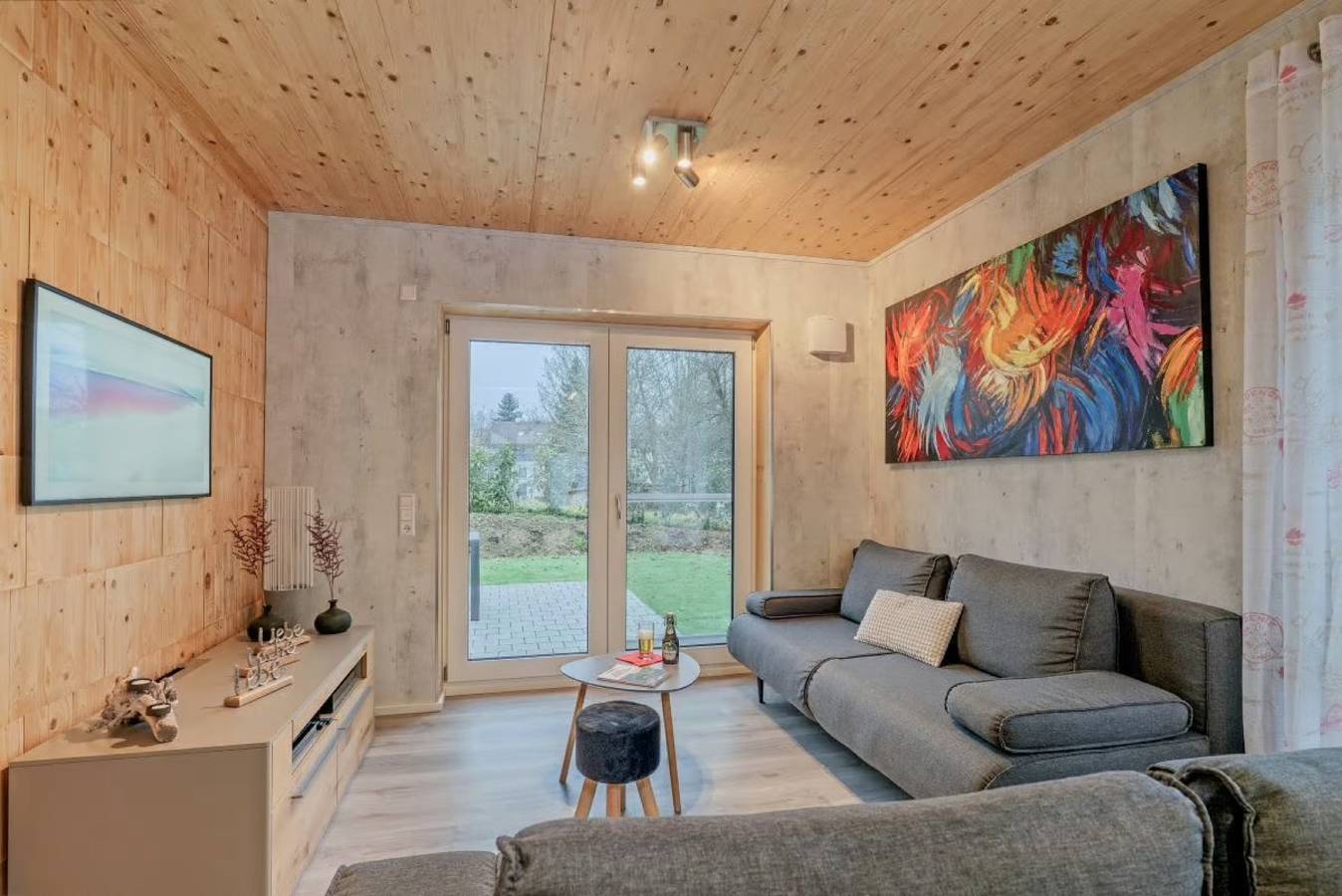 Mit Pool und Sauna und Landesgartenschau vom 23.5-12.10 ab 2N einmaliger Eintritt kostenfrei in Freudenstadt, Mittlerer Schwarzwald