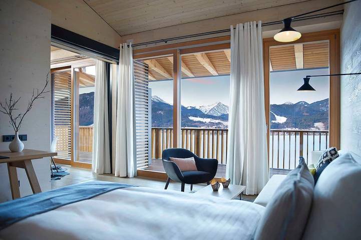 Ferienhaus für 2 Personen, mit Pool und Sauna sowie Garten und Balkon, mit Haustier in Alpenland Tegernsee Schliersee