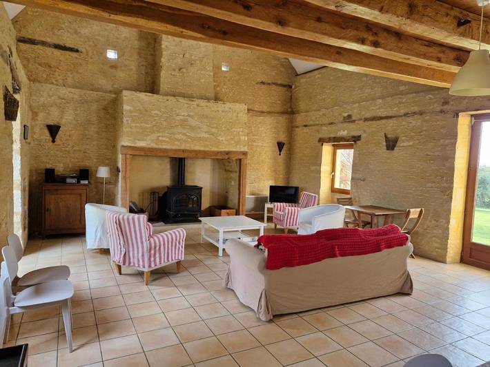 Maison de vacances pour 11 personnes, avec terrasse et jardin ainsi que vue et piscine, animaux acceptés