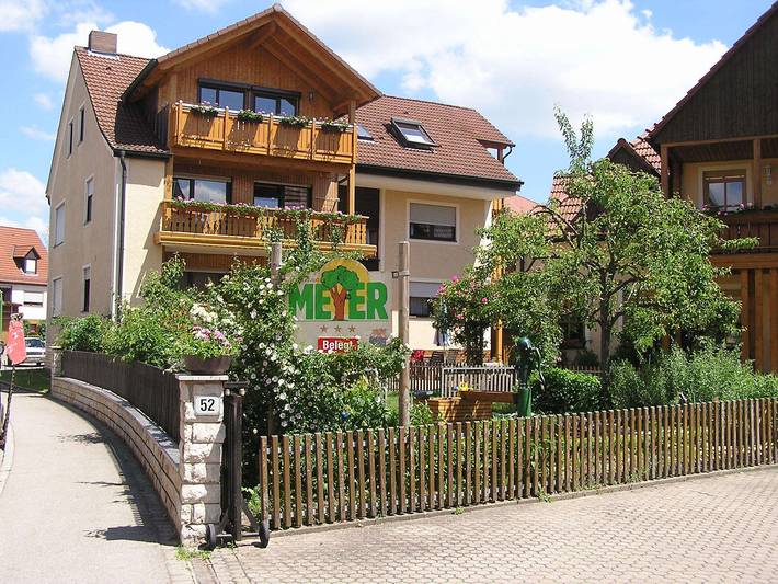 Ferienwohnung für 2 Personen, mit Balkon/Terrasse und Terrasse sowie Sauna in Franken - 2