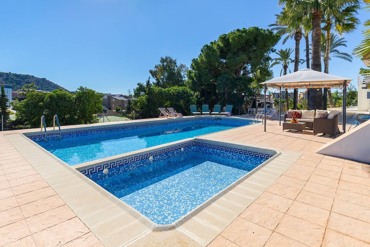 Urban Elegance by Fidalsa in Vistahermosa (Alicante), Alicante