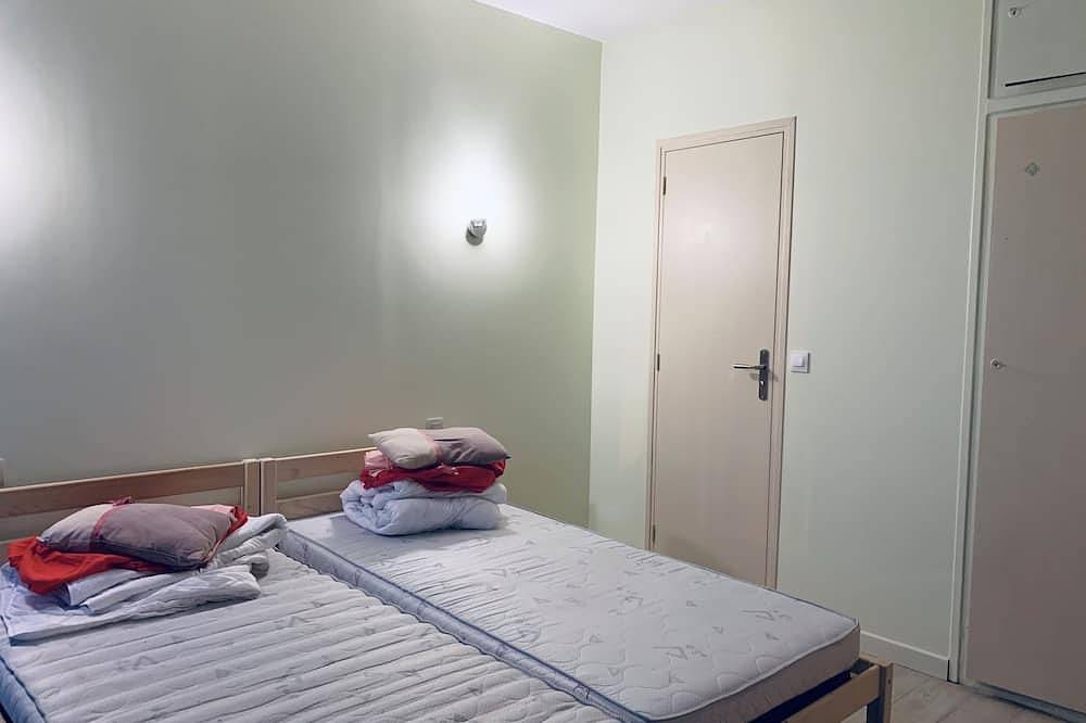 Sanitized House Comfortable Paris1  in Vitry-sur-Seine, Valle del Marne