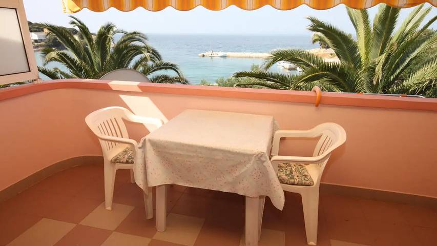 Ferienwohnung für 4 Personen, mit Terrasse