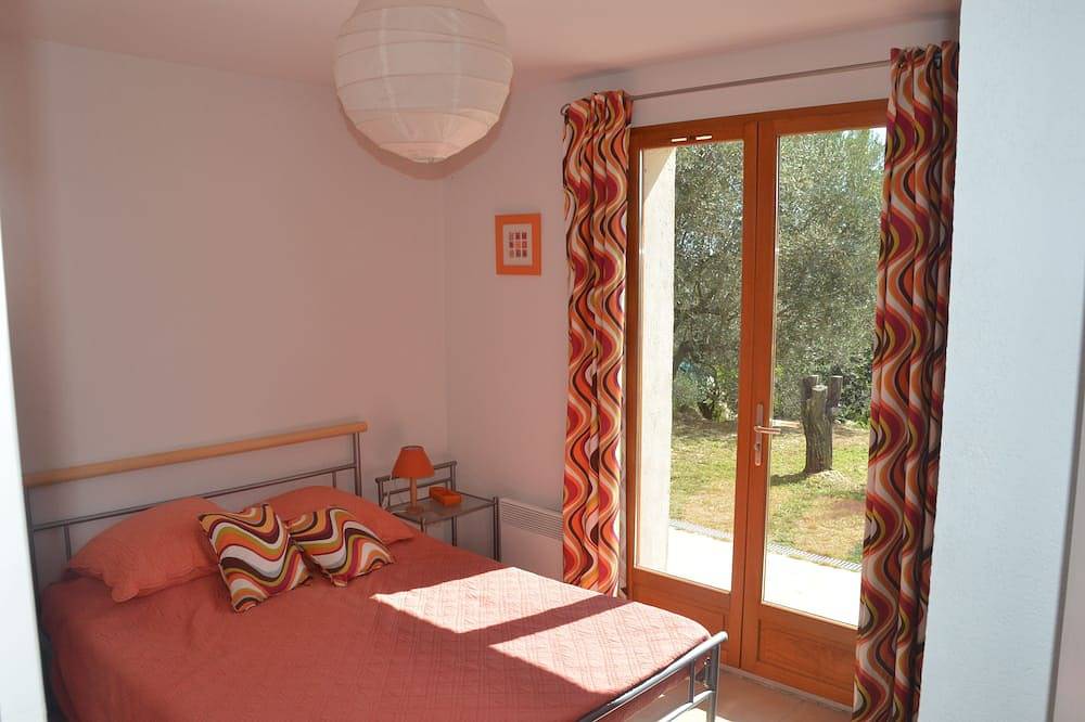Villa Con Piscina En La Naturaleza. Tranquila y panorámica, Privacidad Y Cambio De Paisaje in Pignans, Región Brignoles