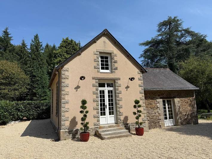 Location de vacances pour 4 personnes, avec vue ainsi que terrasse et jardin à Vieux-Viel - 2