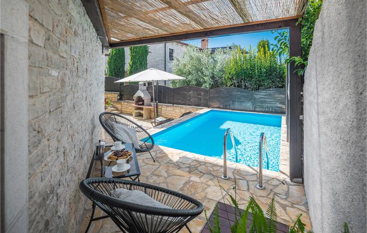 Ferienhaus für 3 Personen, mit Terrasse in Porec und Umgebung - 2
