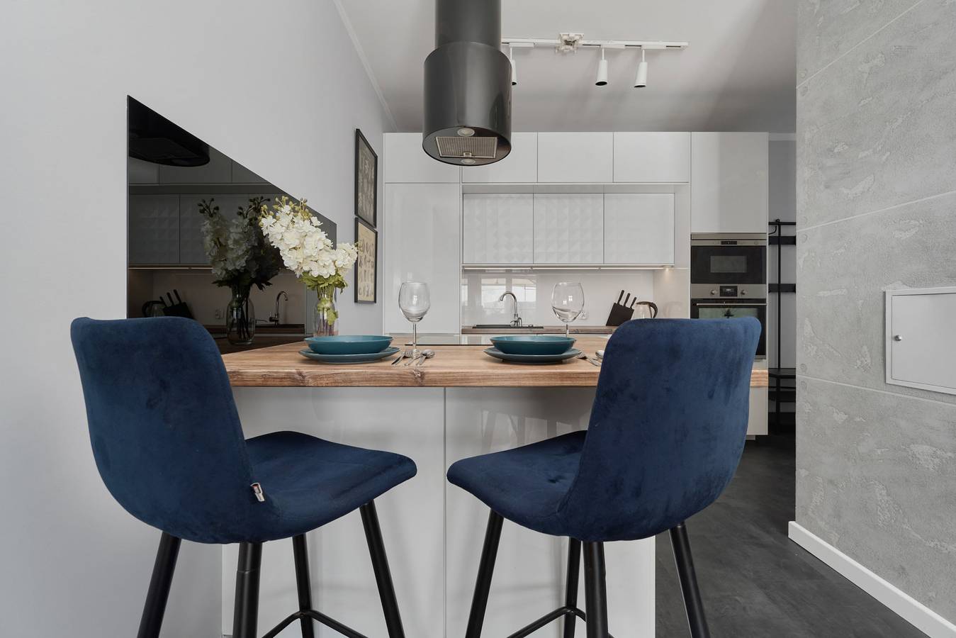 Cały apartament, Loft Apartment in Wroclaw | Large Terrace and Parking in Wrocław, Dolny Śląsk