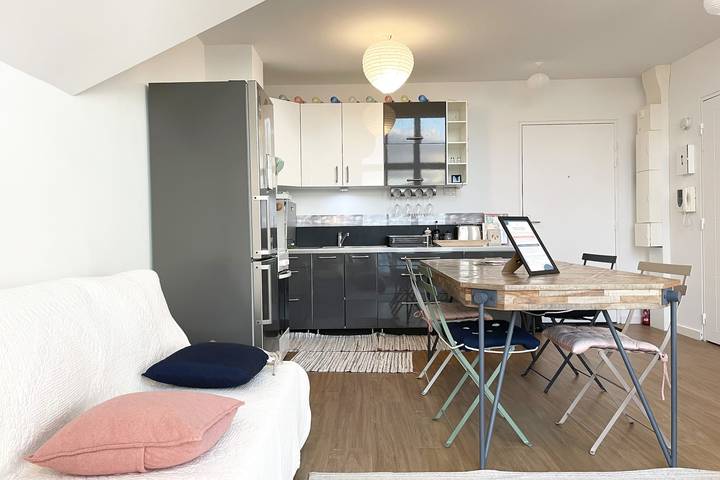 Appartement entier, 💧 Le Blue Bay - Face Mer - Parking - Marina in Deauville, Région de Lisieux
