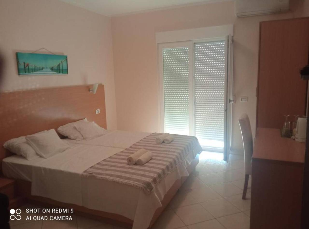 Albergo a gestione familiare per 2 persone con vista oceano in Utjeha-Bušat, Montenegro Coast