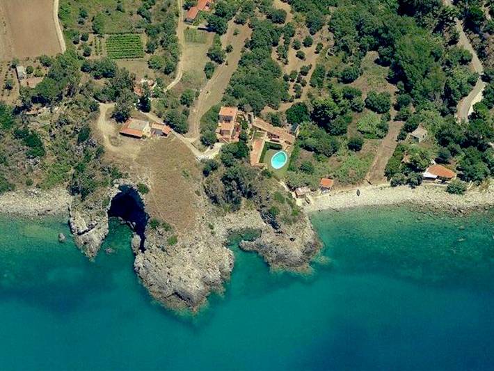 Villa per 5 persone, con giardino e piscina, con animali domestici in Capo Vaticano