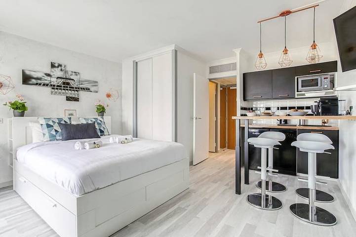 Apartamento entero, Lovely Studio in Courbevoie - La Defense in Courbevoie, Altos del Sena
