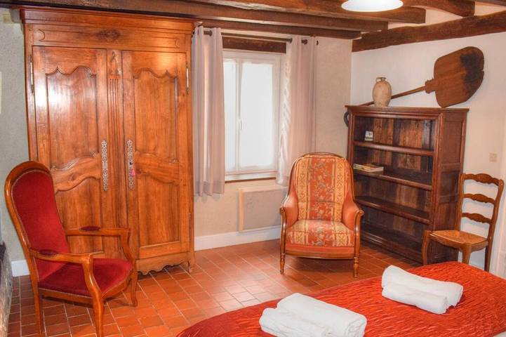Gîte pour 5 personnes, avec jardin à Cour-Cheverny - 3