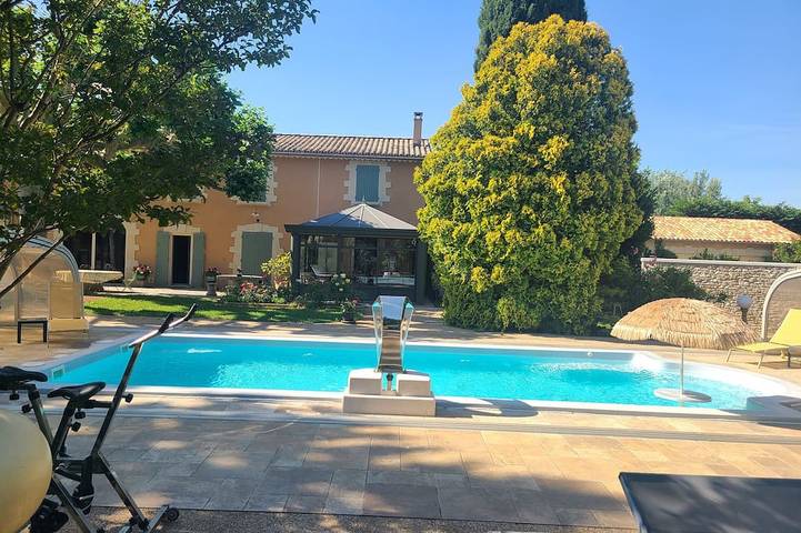 Appartement de vacances pour 2 personnes, avec piscine et jardin