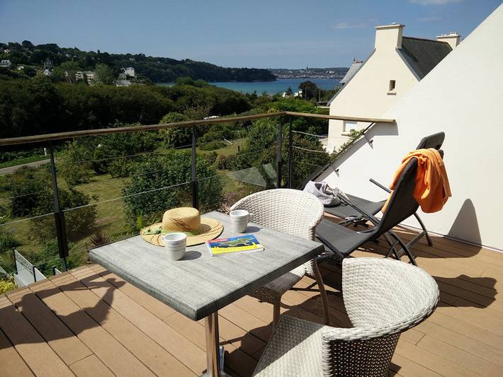Cottage pour 2 personnes, avec jardin à Kerlaz