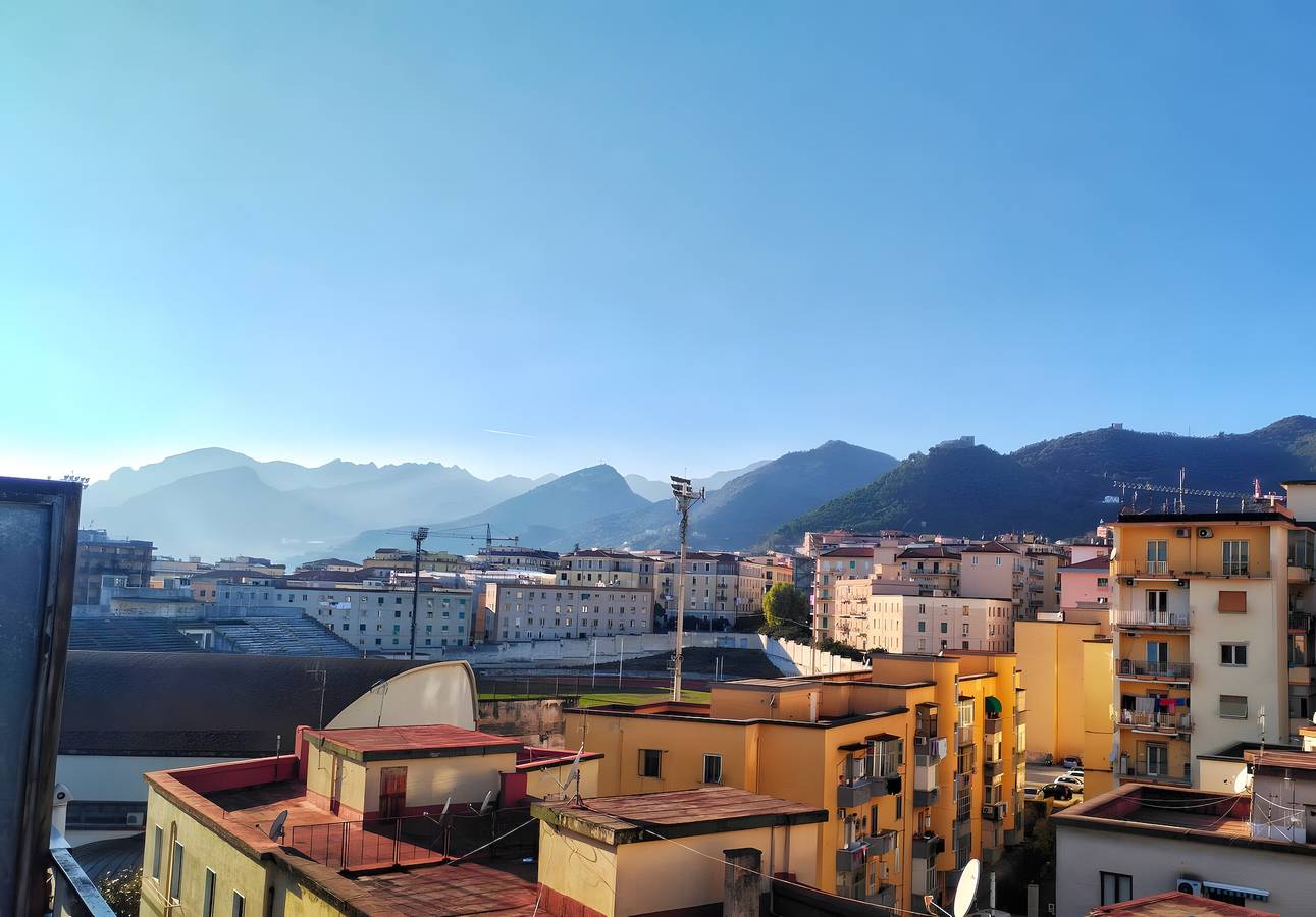 Room 'Camera Doppia Con Ampio Balcone' with Mountain View, Wi-Fi and Air Conditioning in Salerno, Tyrrhenian Coast Campania