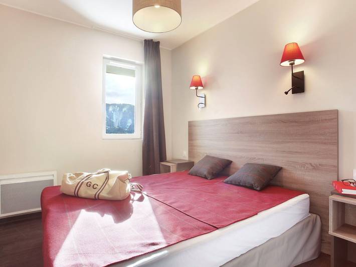 Ferienhaus für 6 Personen, mit Balkon/Terrasse in Alpes-de-Haute-Provence - 4