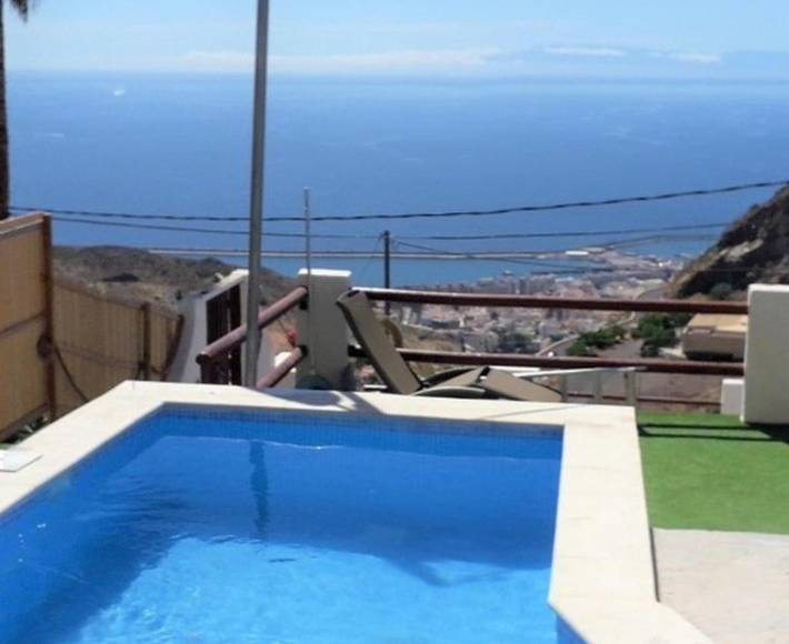 Casa de vacaciones para 3 personas, con terraza y jardín además de vistas y piscina en Tenerife - 3