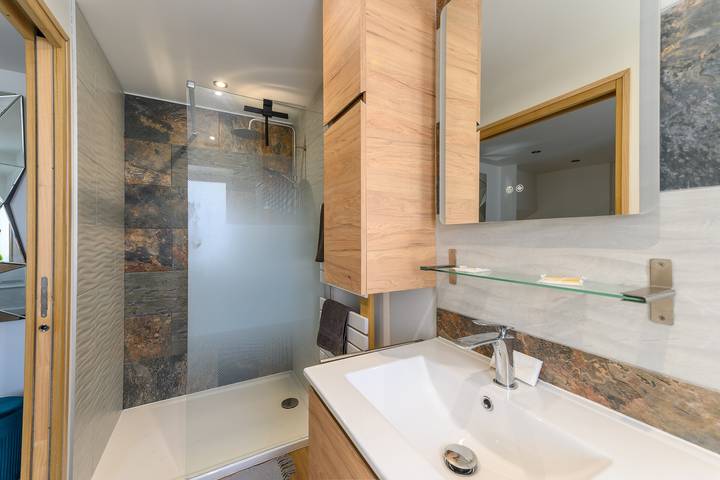 Appartement entier, Le Duplex Mouroux - Climatisé - 30mn de Disneyland in Mouroux, Seine-et-Marne