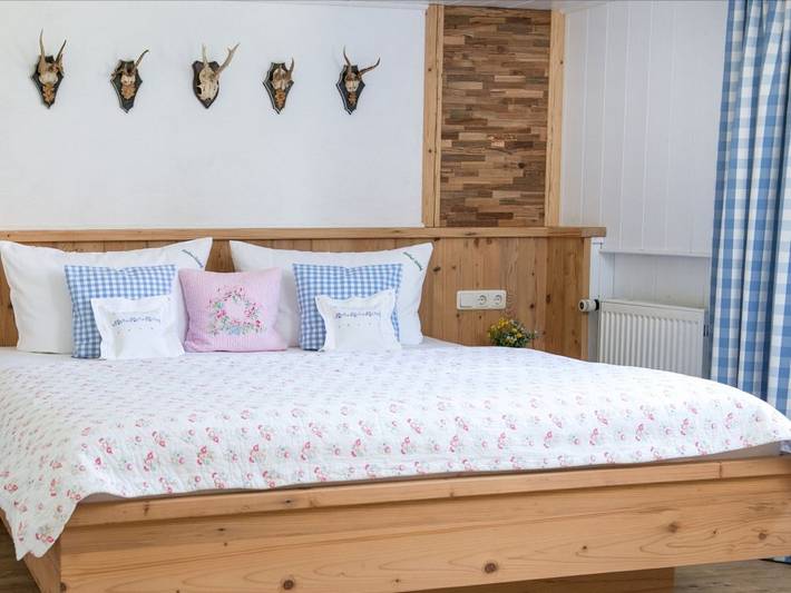 Ferienhaus für 2 Personen, mit Balkon/Terrasse und Whirlpool sowie Terrasse und Garten in Blaichach - 3