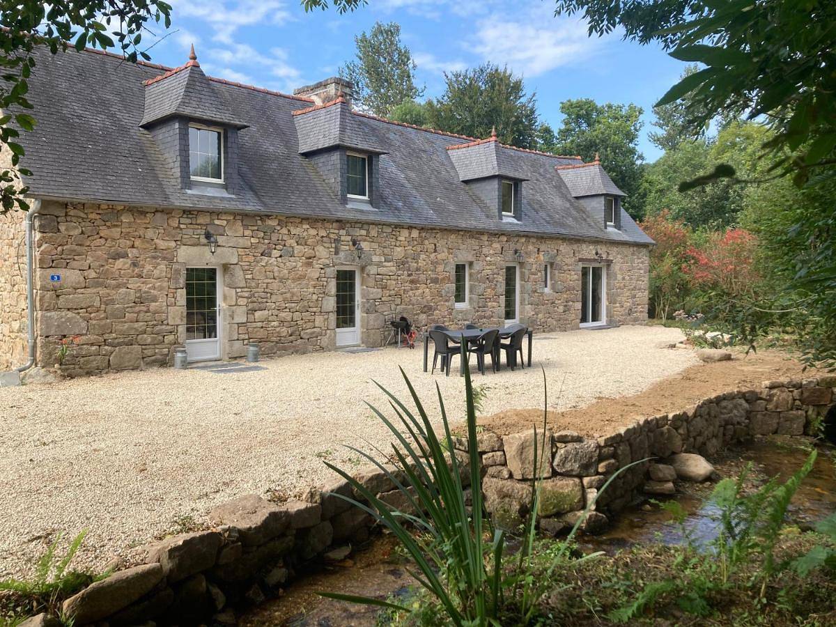 Gîte du moulin vert in Plounévez-Moëdec, Région de Lannion