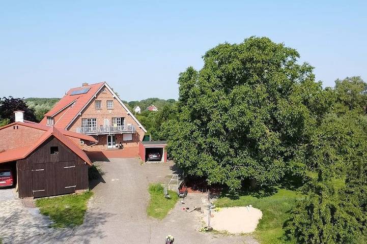 Ferienwohnung für 5 Personen, mit Balkon und Garten in Drochtersen