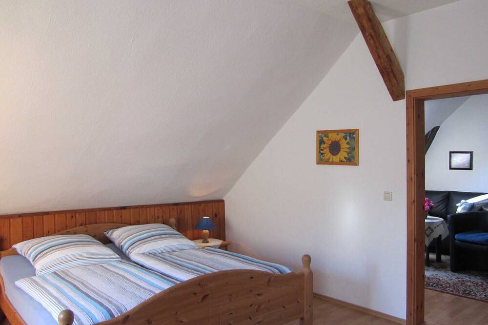Ganze Wohnung, Ferienwohnung Altstadtblick - Fewo in Teterow, Mecklenburgische Seenplatte