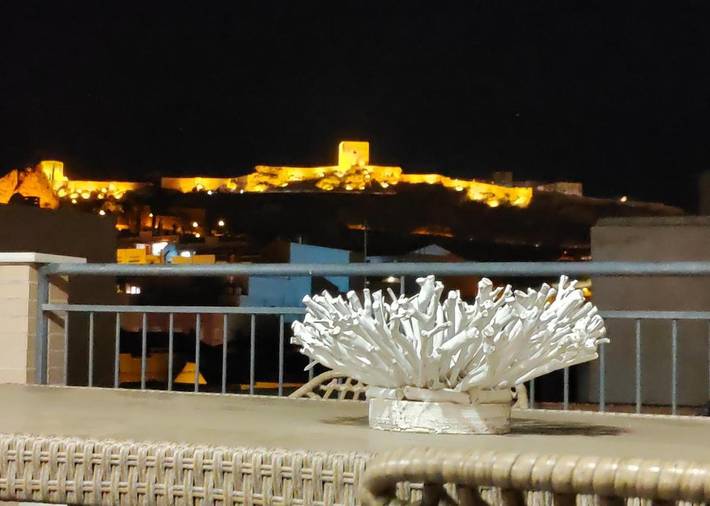 Appartamento per 4 persone, con Balcone e Terrazza nonché Giardino e Panorama a Lorca