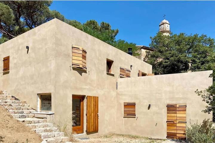 Location de vacances pour 5 personnes à Ville-di-Paraso