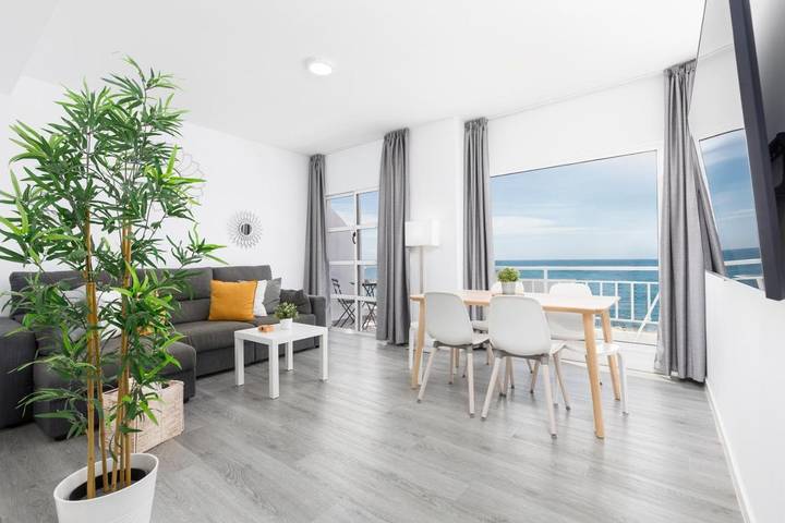 Gîte pour 5 personnes, avec balcon et vue à La Lajita