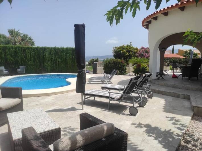 Casa rural para 4 personas, con vistas además de jardín y piscina en Beniarbeig - 2