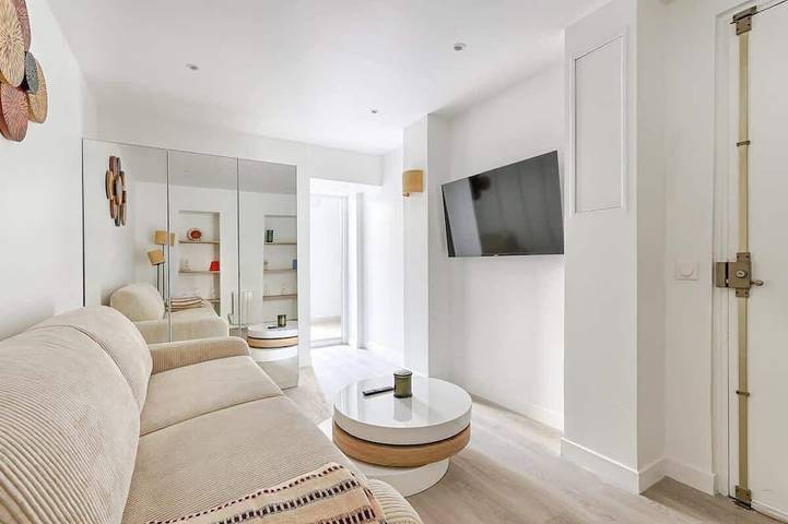 Ganze Wohnung, Studio de Charme à Charenton in Charenton-le-Pont, Val-de-Marne