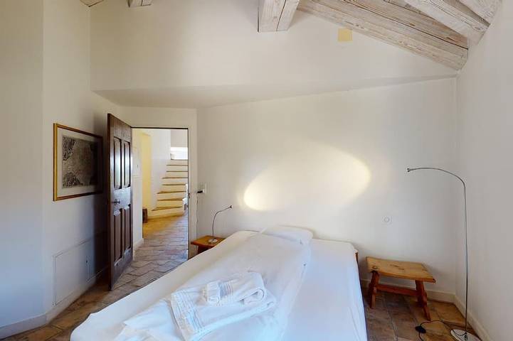 Ganze Wohnung, Ästhetische 4 -Zimmer-Architektenwohnung im Dachgeschoss auf zwei Stockwerken. in Corvatsch, Silvaplana
